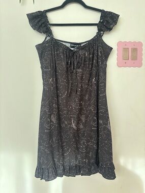 New Girl Order Black Constellation Print Ruffle-Sleeve Dress